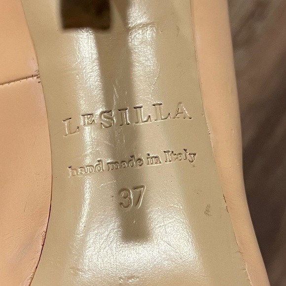 LeSilla SHOES. Décolleté w Jewel on the heel. Leather. MADE IN ITALY. 7 or 37IT - Picture 13 of 16